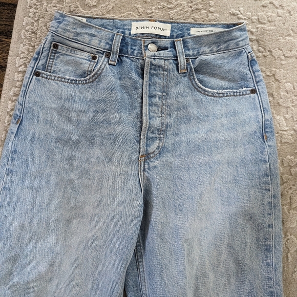 Aritzia Denim Forum The Boyfriend High Rise Loose jeans - Picture 2 of 7